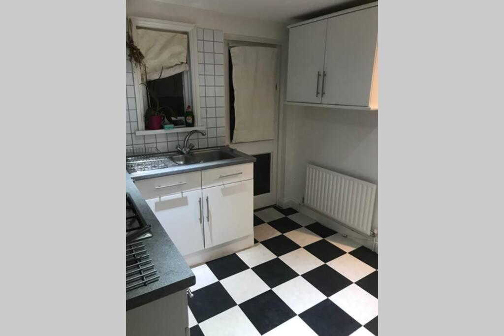 2 Bed Lovely Garden Flat Nr Wandsworth Common London Luaran gambar